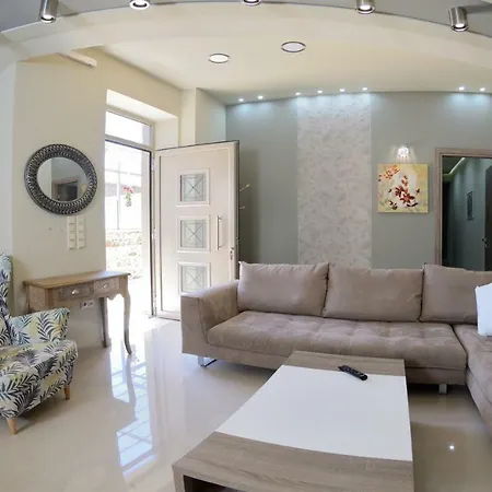 Βίλα Villa Zaros