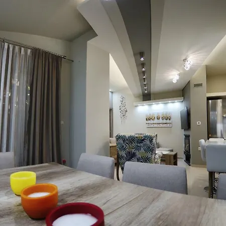 Villa Zaros Βίλα